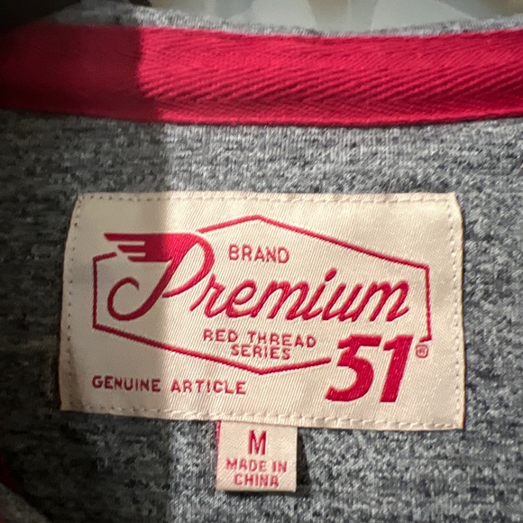 Premium 51 Red Thread Series Catalina Airport Size M Sweatshirt Hoodie Grey/red - Picture 4 of 7
